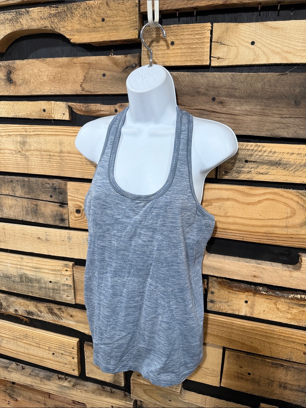Lululemon Womens Tank Top Heathered Light Blue Swiftly Tech Racerback Size 10
